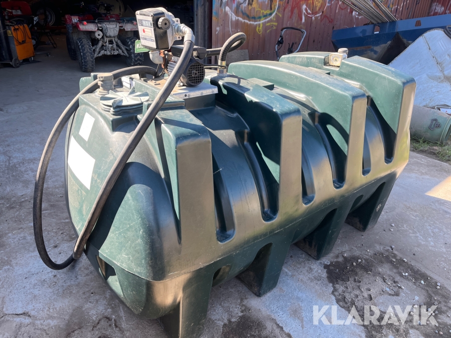 Diesel tank Titan MM1800