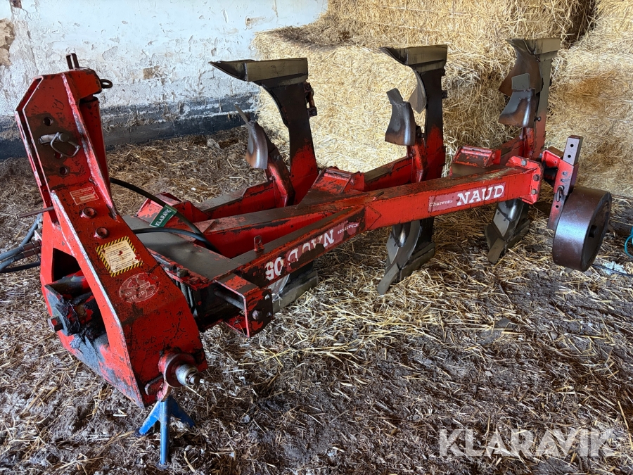 Plov Charrues Naud RN305