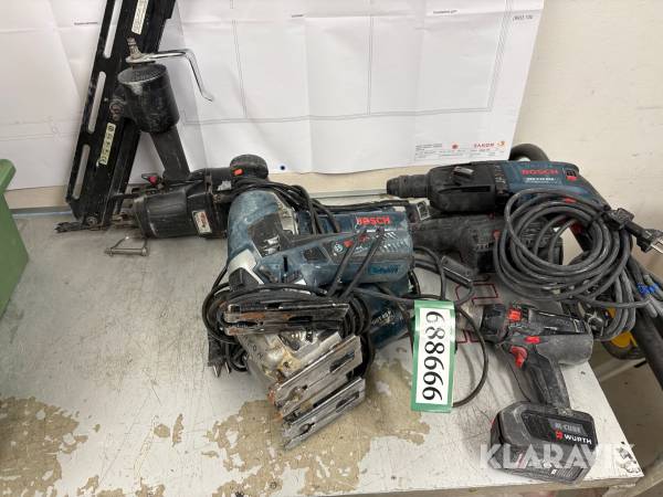Håndværktøj Bosch Würth blandet lot 6 stiksav 1 skruemaskine 2 borehamre 1 luftsømpistol
