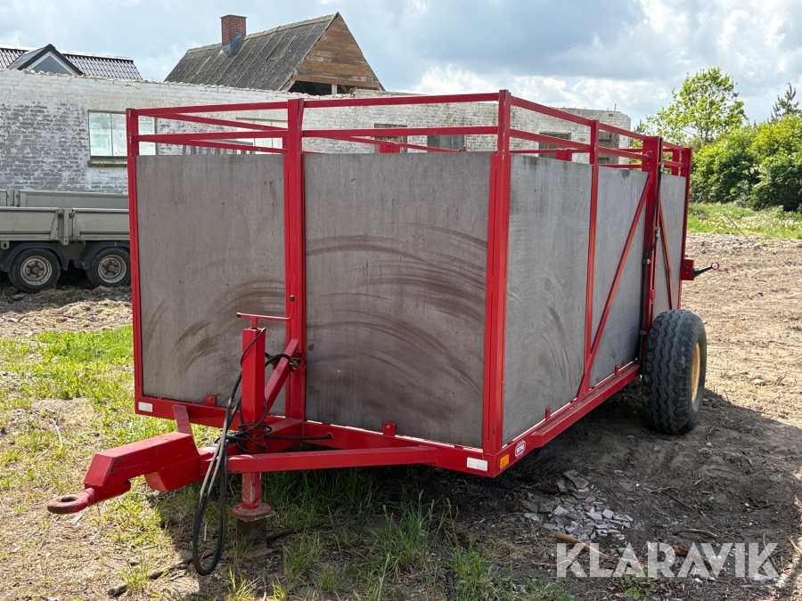 Kreaturvogn Intho Hy400