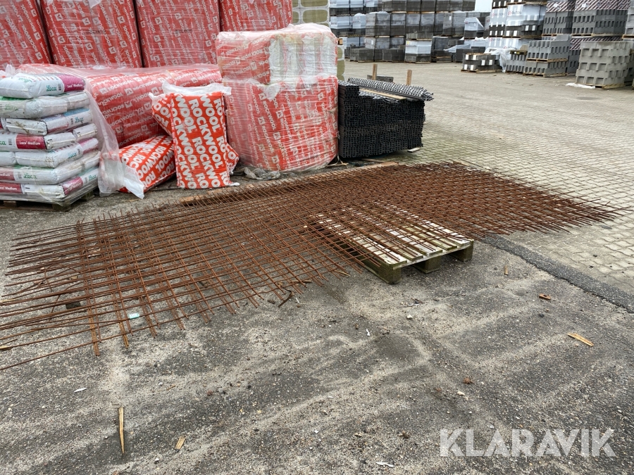 Rive net 4 stk. Jern 2.4m x 5m ( målt)