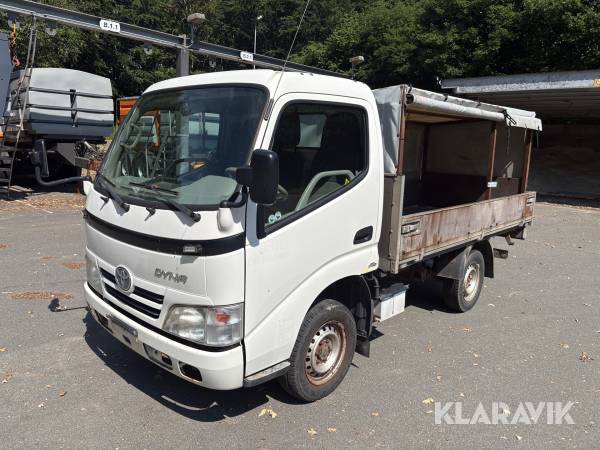 Varebil Toyota Dyna 100 3,0 D-4d S.cab med kran