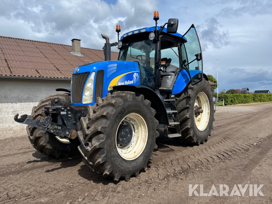 Traktor NEW holland TG255 4WD