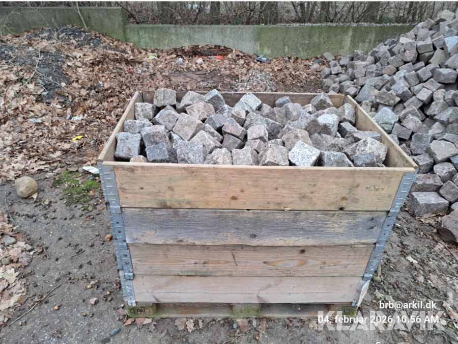 Chaussésten blandede 9-10 tons