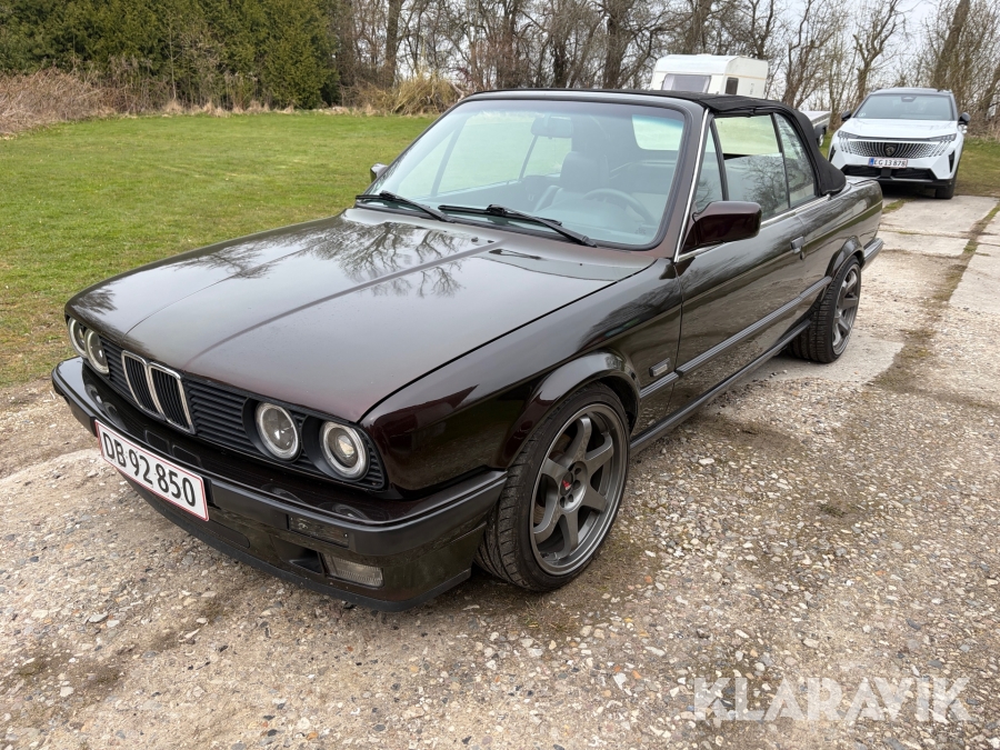 Personbil BMW 320i Cabriolet