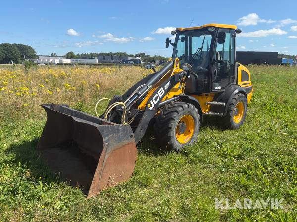 Gummiged JCB 409 AG T4