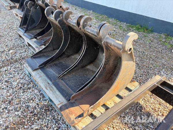 Lerskovle Skive Maskinfabrik 20 cm 1 styk og 30 cm 3 styk til minigraver