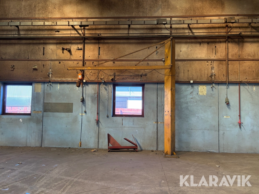 Kran KITO el-kædetalje med søjlesvingkran