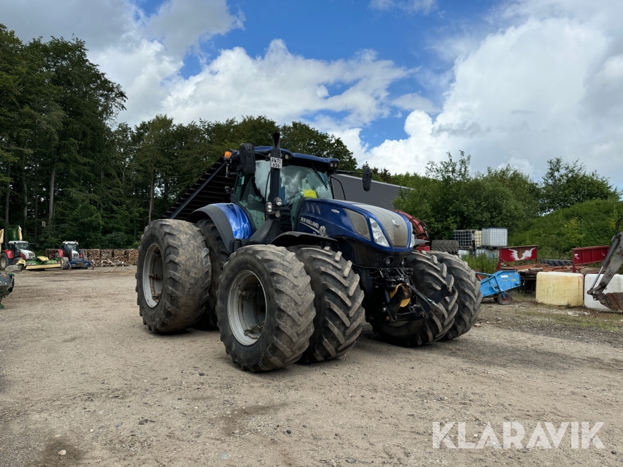 Traktor New Holland T7.315 Blue power