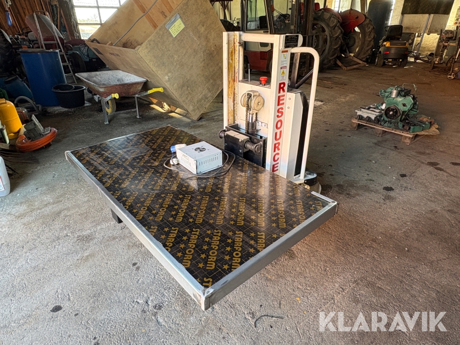 Hydraulisk løftebord Resource TSS0309CS - 300 kg