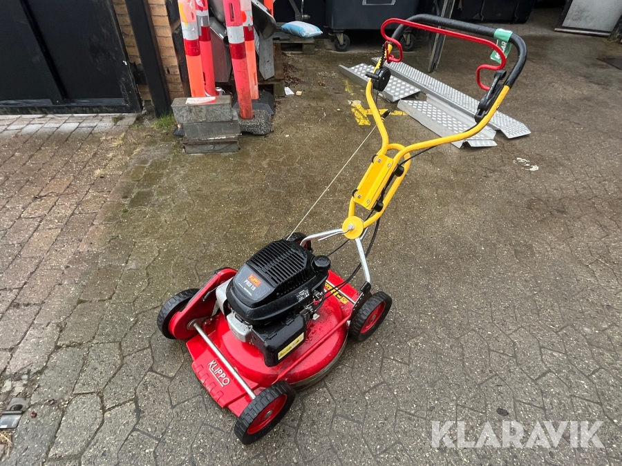 Græsslåmaskine Husqvarna Klippo Pro 19 SH