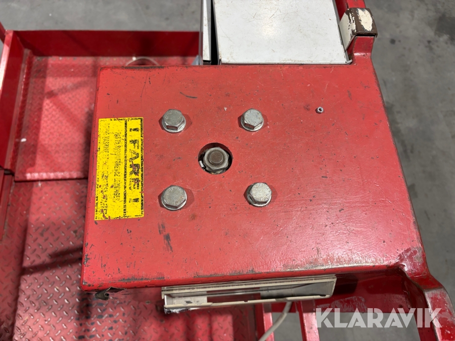 Lift Bravisol Lui si 900, Vejle, Klaravik auktioner