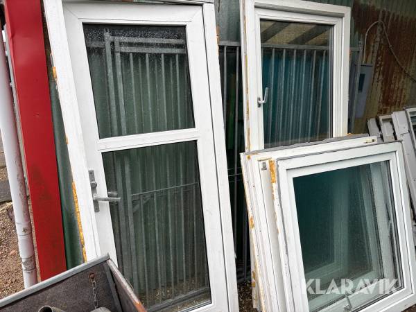 Døre og vinduer Rationel - 4 vinduer - 1 dør