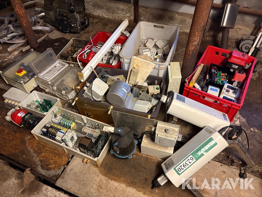 Blandet lot elektronik