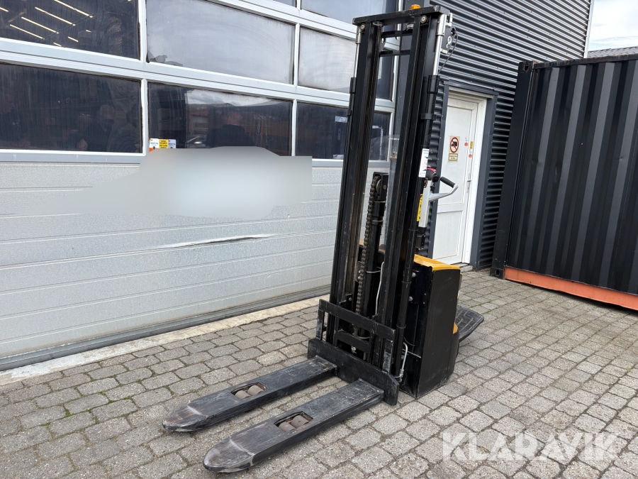 Elektrisk stabler CAT NSP16N2R