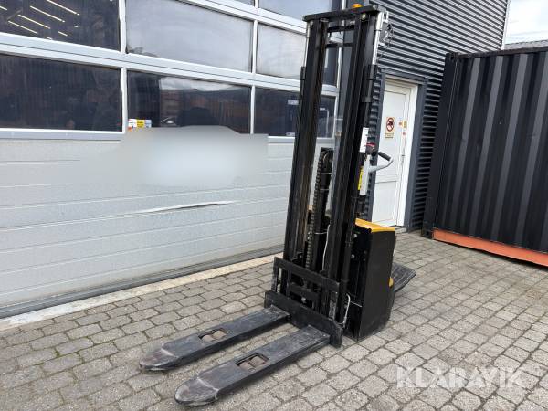 Elektrisk stabler CAT NSP16N2R