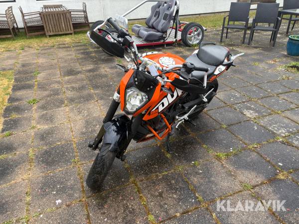 Motorcykel KTM Duke A3 125 cm³
