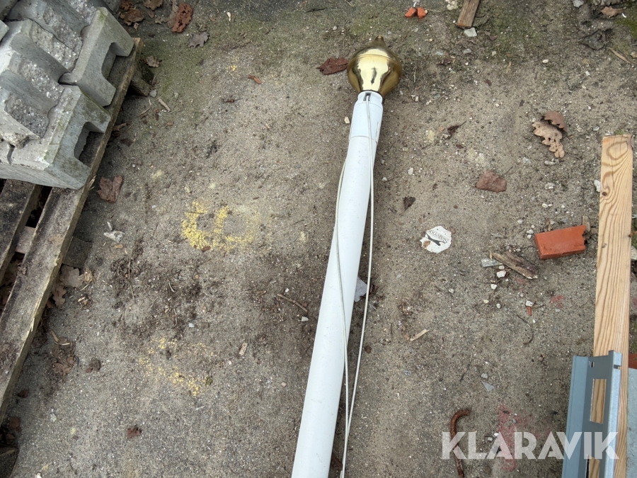 Flagstænger med beton blok fod 2 styk