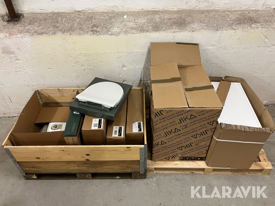 Lot - badmøbler, håndvaske, toiletsæde