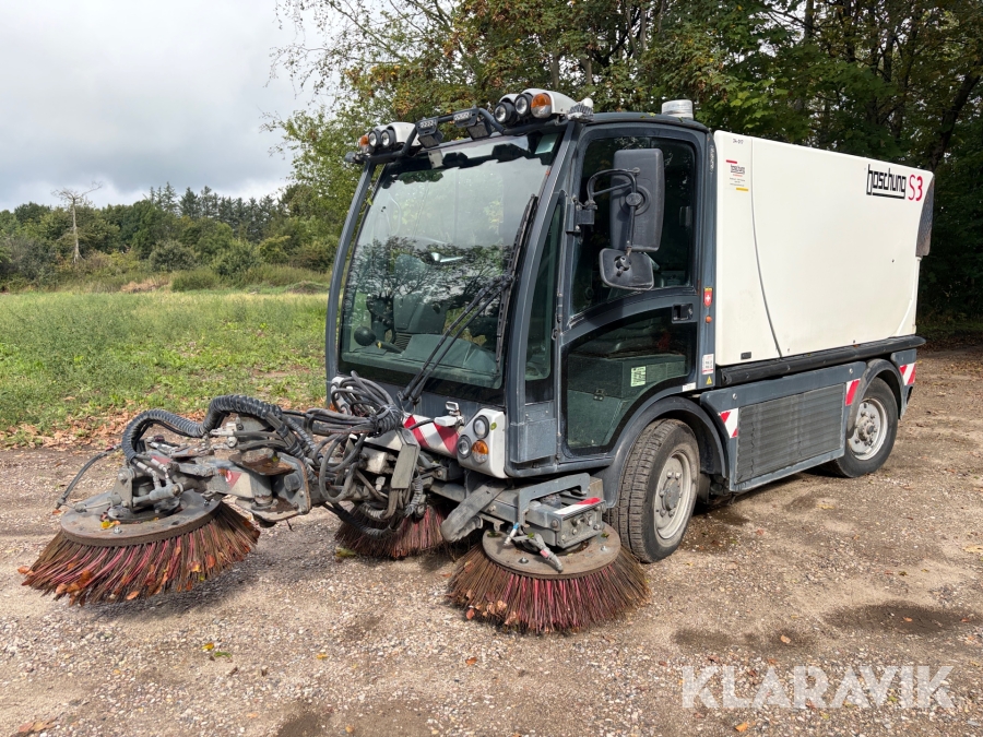 Fejemaskine Boschung S3 - med ekstra hydraulisk fejearm