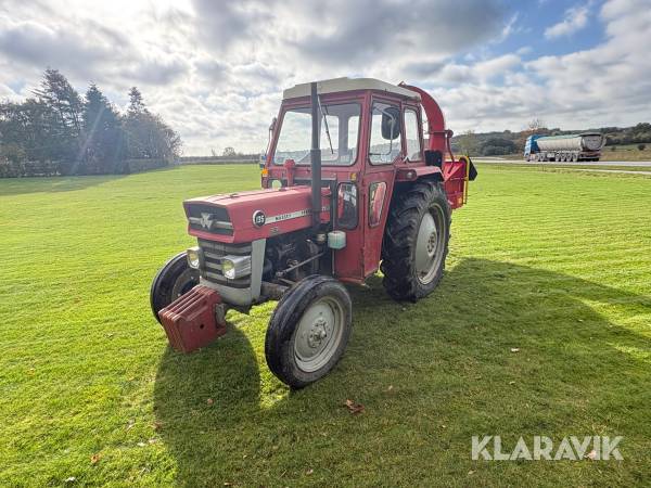 Veterantraktor med flishugger Massey Ferguson 135 Lindana 760 flishugger