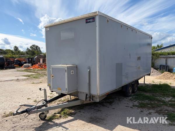 Mandskabsvogn Scanvogn Satellite med toilet og bad