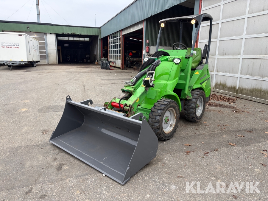 Minilæsser Avant R28 Staldkat med udskud