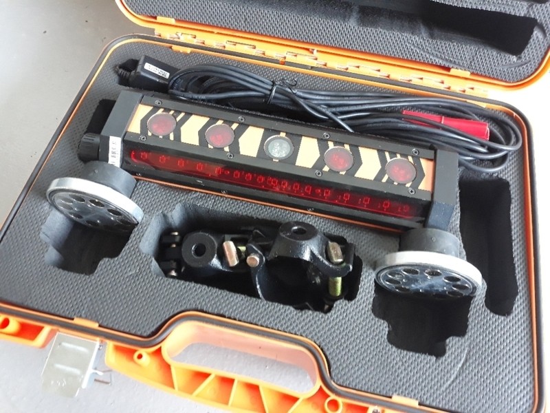 Klaravik Auktioner | Maskinmodtager