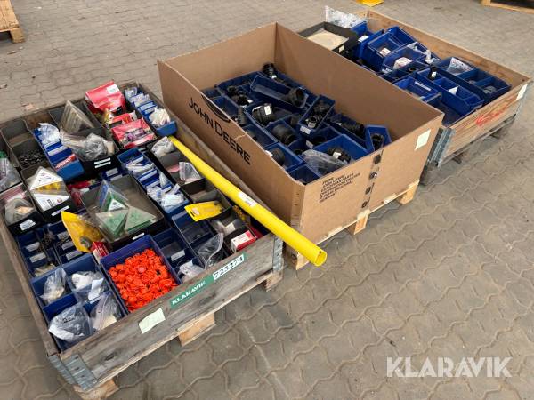 Diverse dyse og fittings. Hardi og øvrige