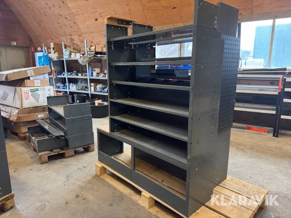 Reol/hylde system Würth med tilbehør lot