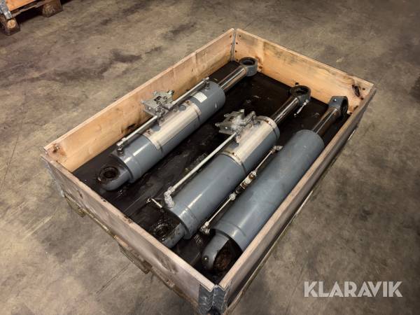 Hydraulikcylinder 3 styk MacArtney DVLS 125/60-450