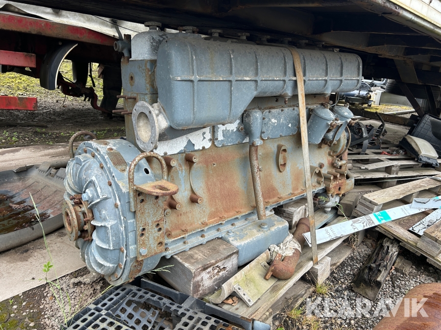 Motor Scania D815  R8 - Række 8