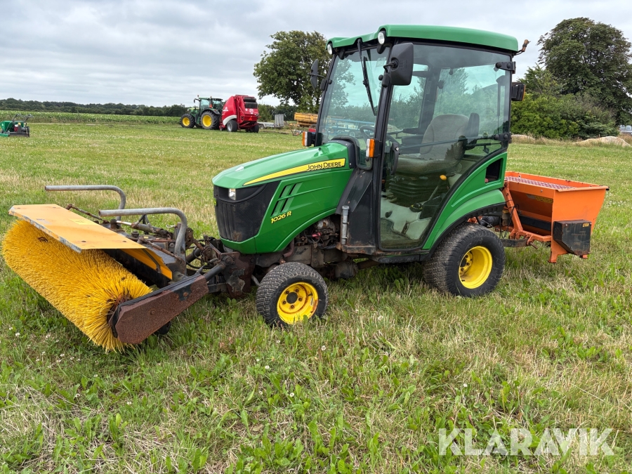 Minitraktor John Deere 1026 R