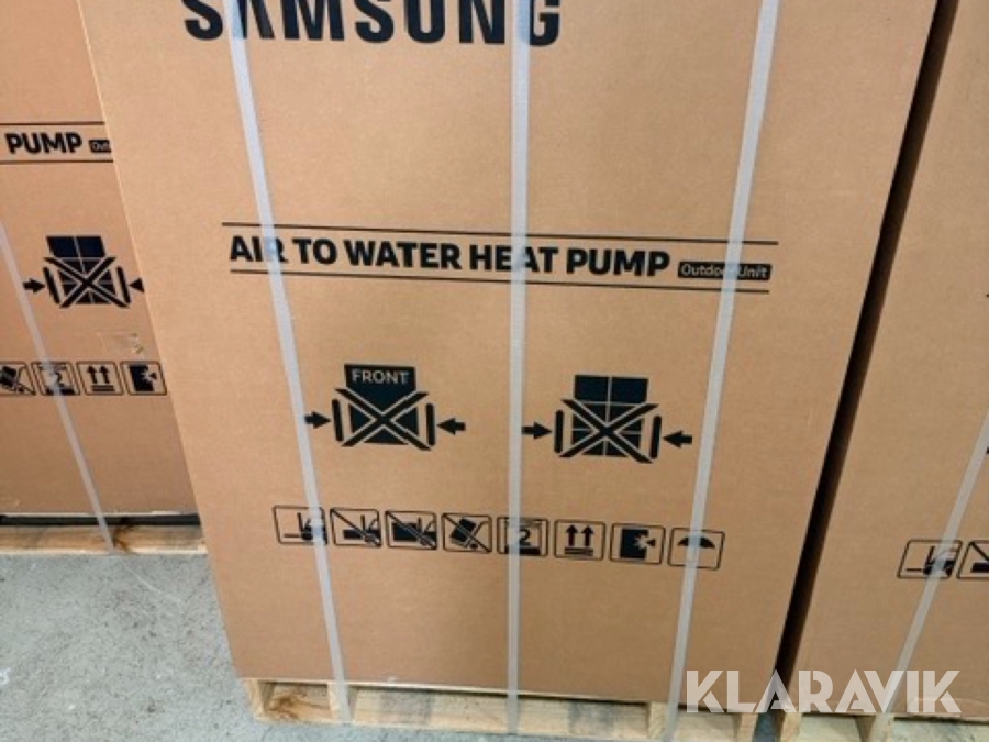 Varmepumpe Samsung AE260RNWMGG/EU - AE120RXYDGG/EU 12 kW monoblok med all-in-one indedel tank på 260L