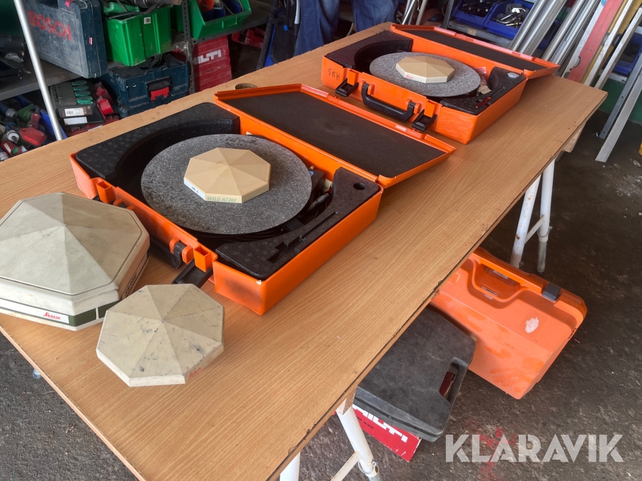 Satellit udstyr Leica Wild AT202