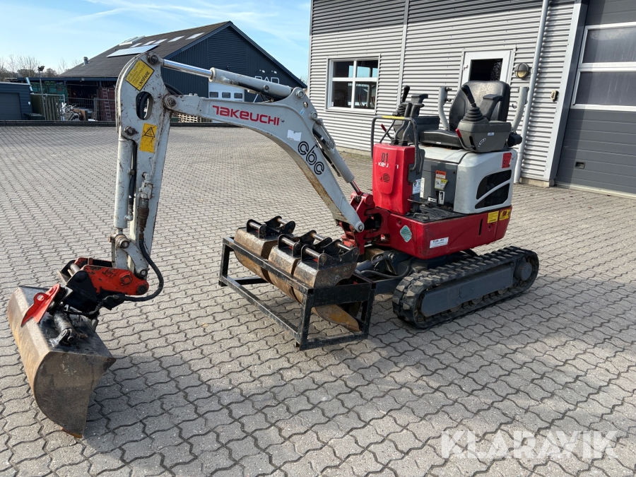 Minigraver Takeuchi TB210R