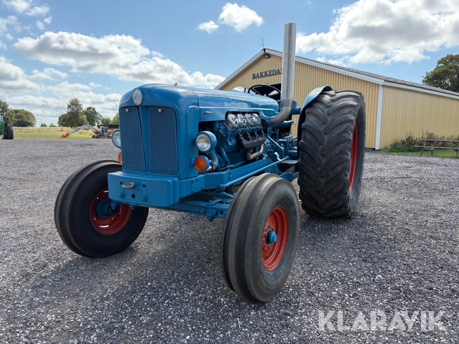 Traktor Fordson Major Showpuller V8 Turbo