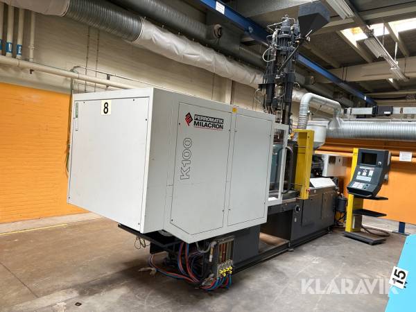 Plastsprøjtestøbemaskine Ferromatik Milacron K100-S/2F