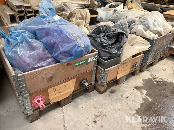 Afstandsklodser - assoterede lot