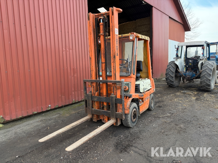 Truck Toyota 02-4FG15