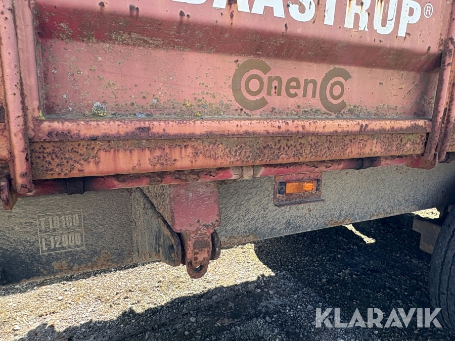 Entreprenørvogn Baastrup 12 Tons med 3 vejs tip.