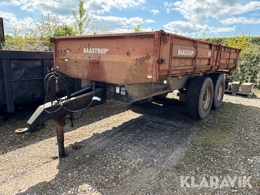 Entreprenørvogn Baastrup 12 Tons med 3 vejs tip.