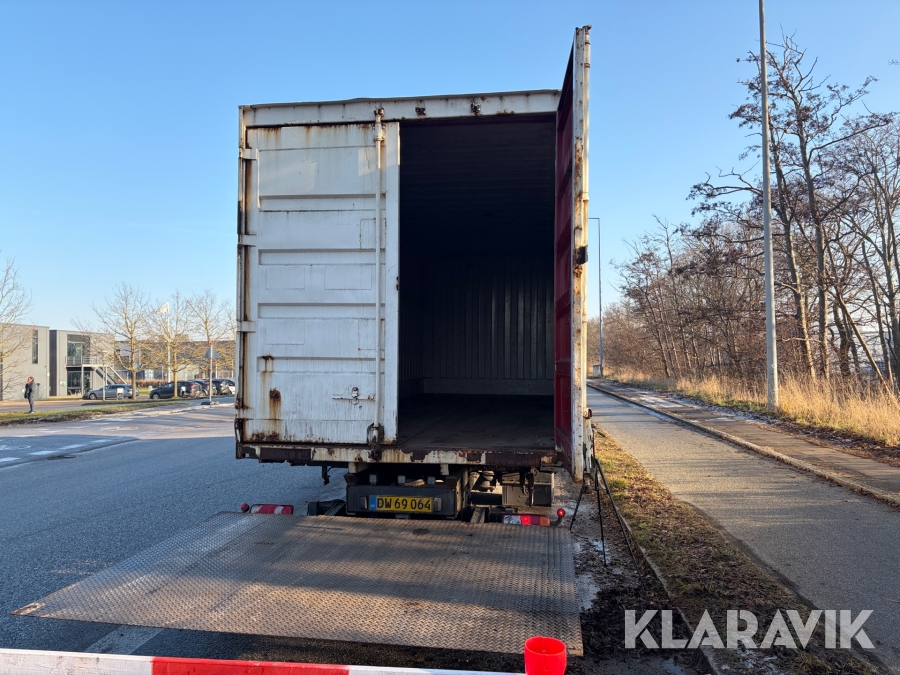 Renault lastbil – med skiftelad, lift og container Renault Midlum