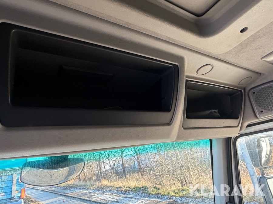 Renault lastbil – med skiftelad, lift og container Renault Midlum