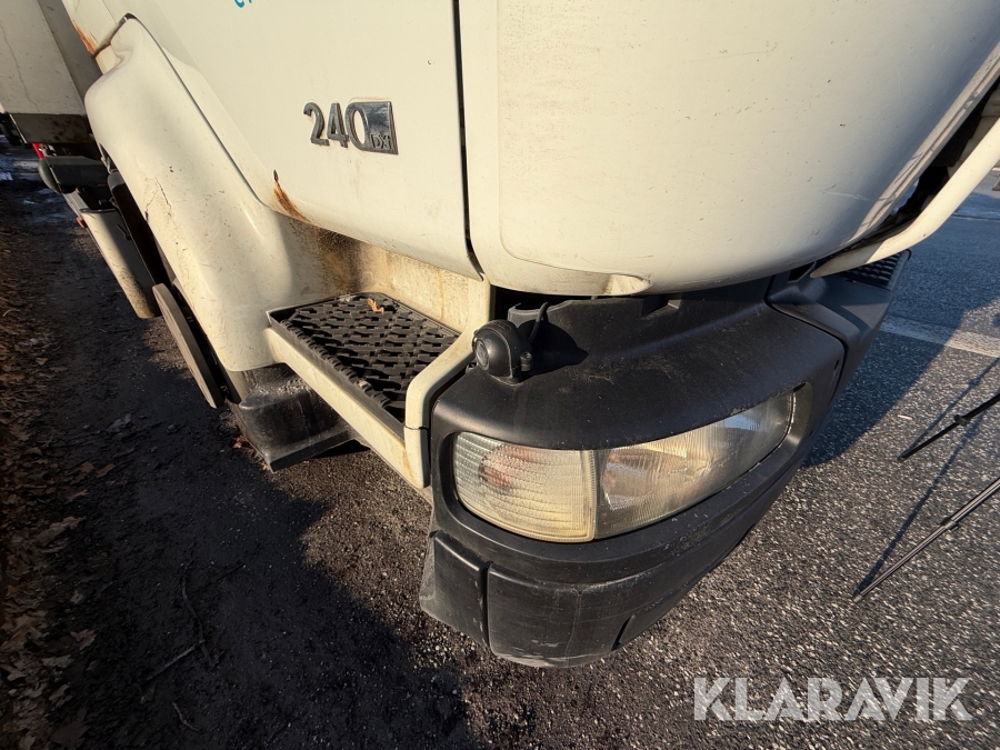 Renault lastbil – med skiftelad, lift og container Renault Midlum