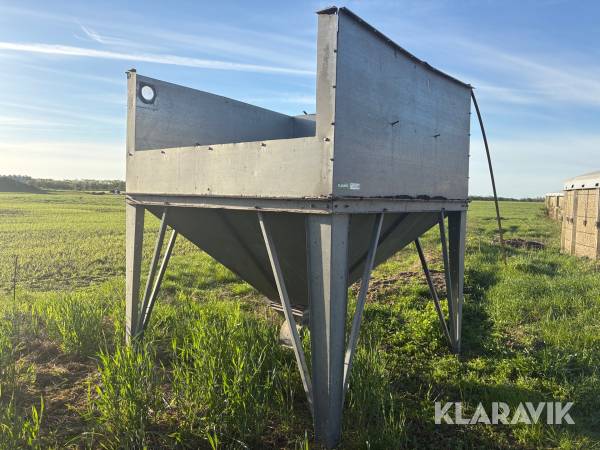 Silo - galvaniseret - cirka 10m3