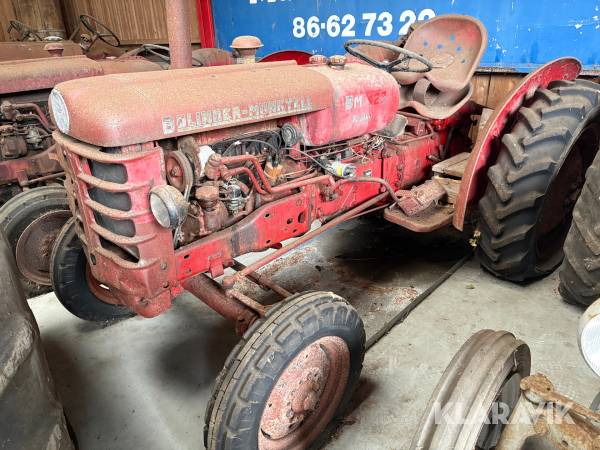 Veterantraktor Bolinder-munktell BM BM 425 krabat