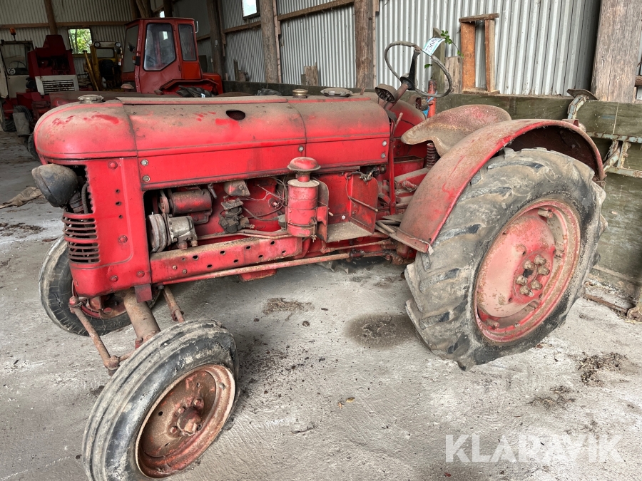 Veterantraktor Volvo T-25