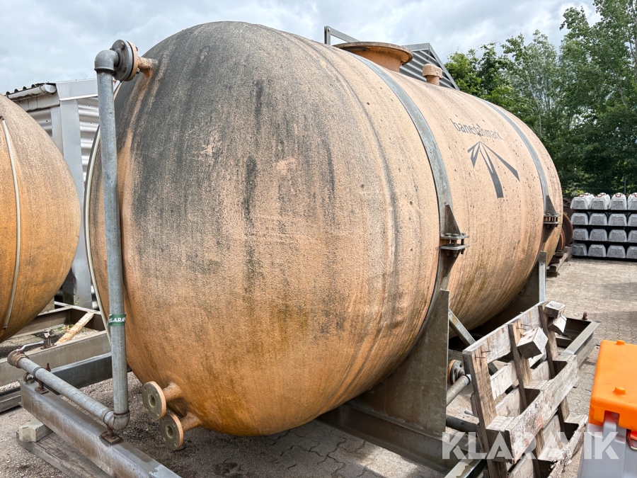 Vandtank 10000L