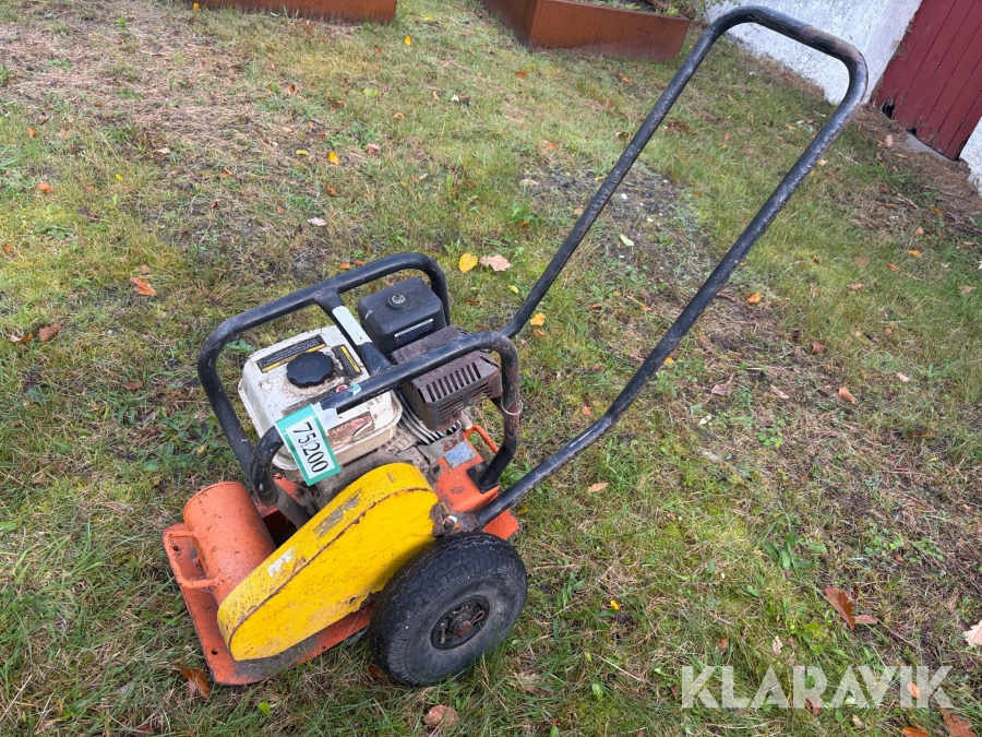 Pladevibrator HD Technika BP 1138